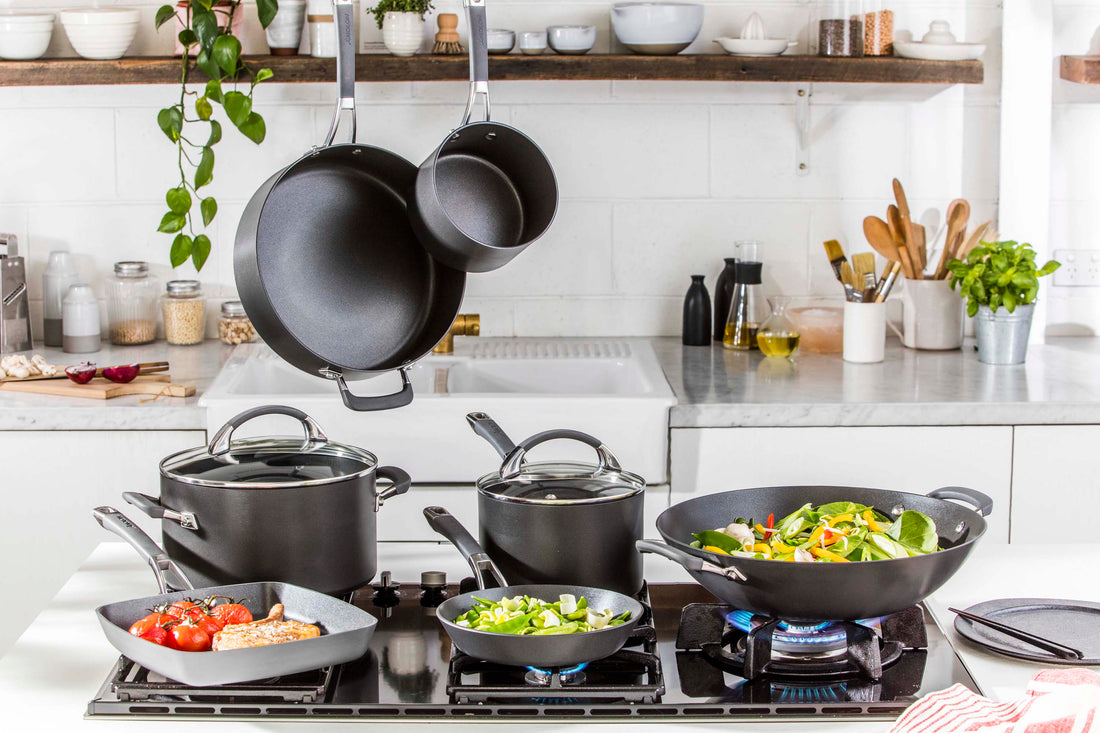 5 Must-Have Cookware Sets in 2022