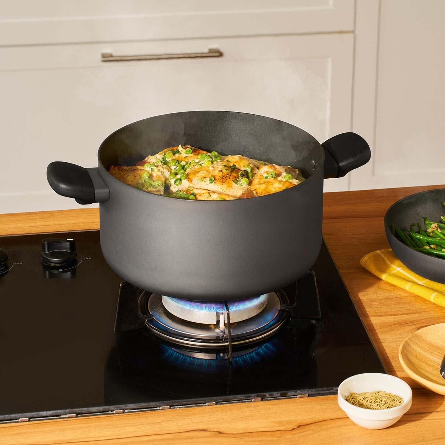 Meyer Bauhaus Series Nonstick Induction Casserole with Glass Lid 24cm/5.2L