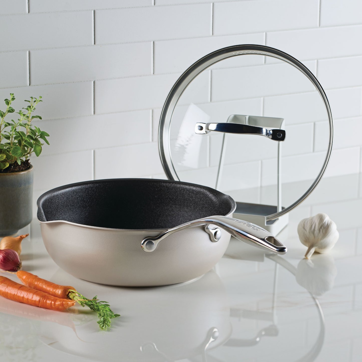 Circulon Infinity Pan With ScratchDefense™ Nonstick Induction Covered Multi-Pan With Tool/Lid Holder 24cm/2.8L