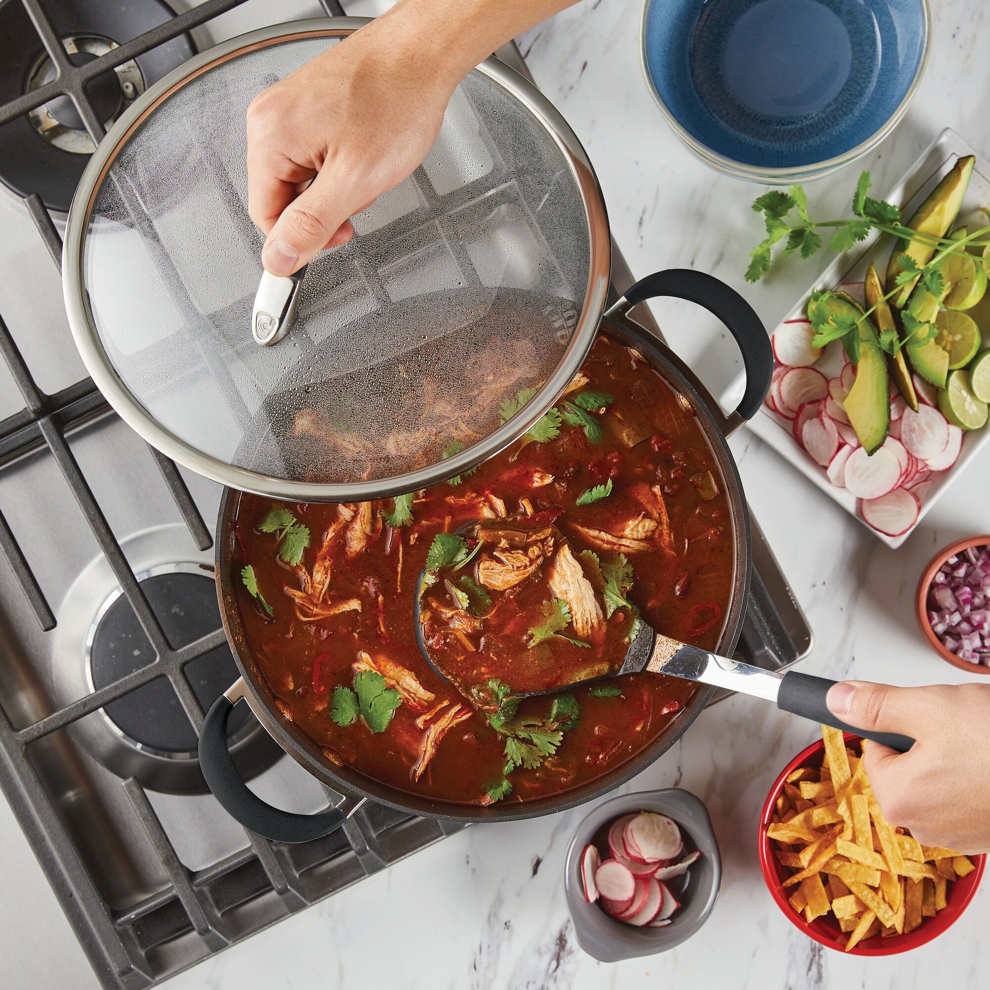 Circulon Symmetry Hard-Anodized Nonstick Induction Stir Fry Pan