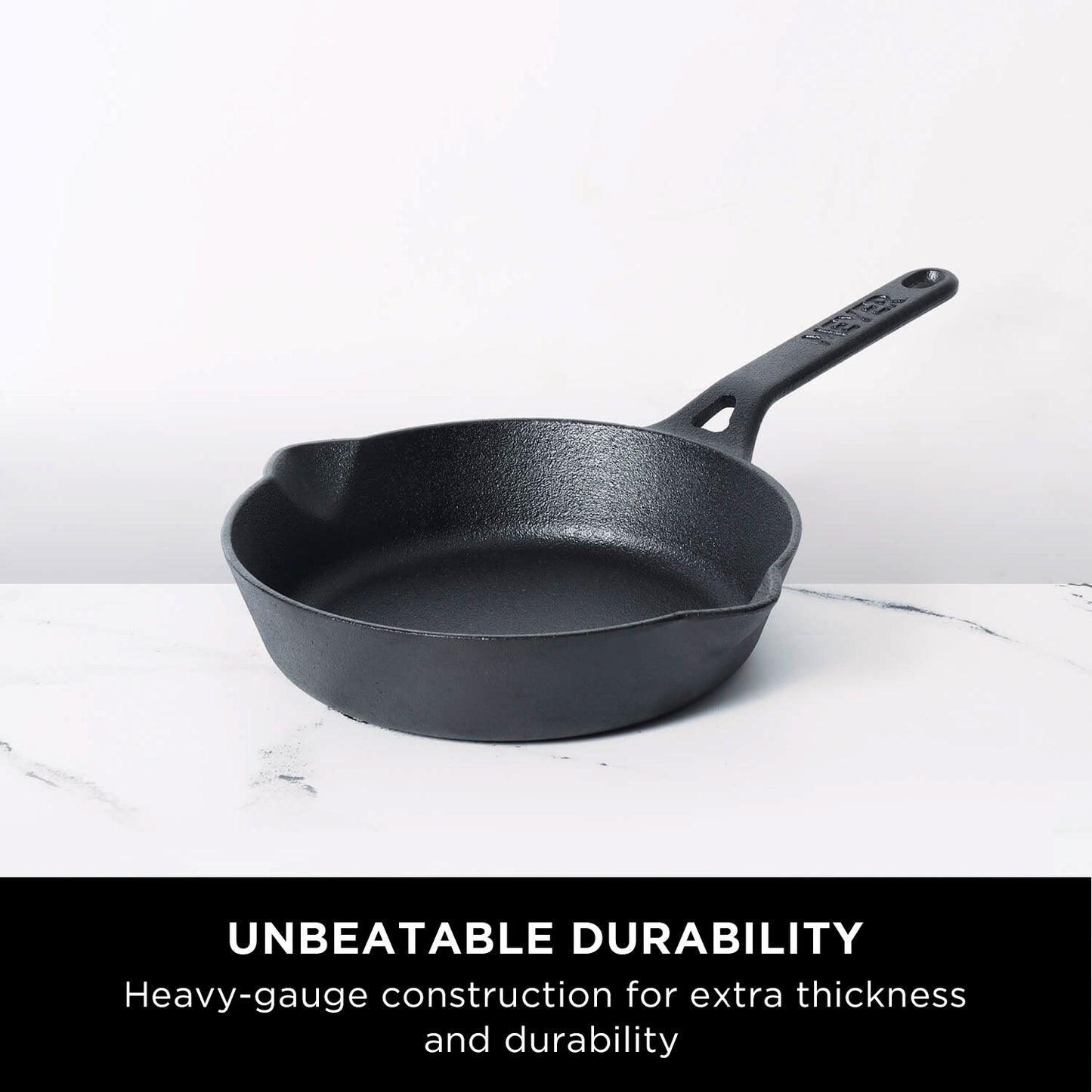 Full display view: For searing, frying and everyday cooking – pre-seasoned cast iron – Meyer Pre-Seasoned Cast Iron 22/26cm Skillet Pack